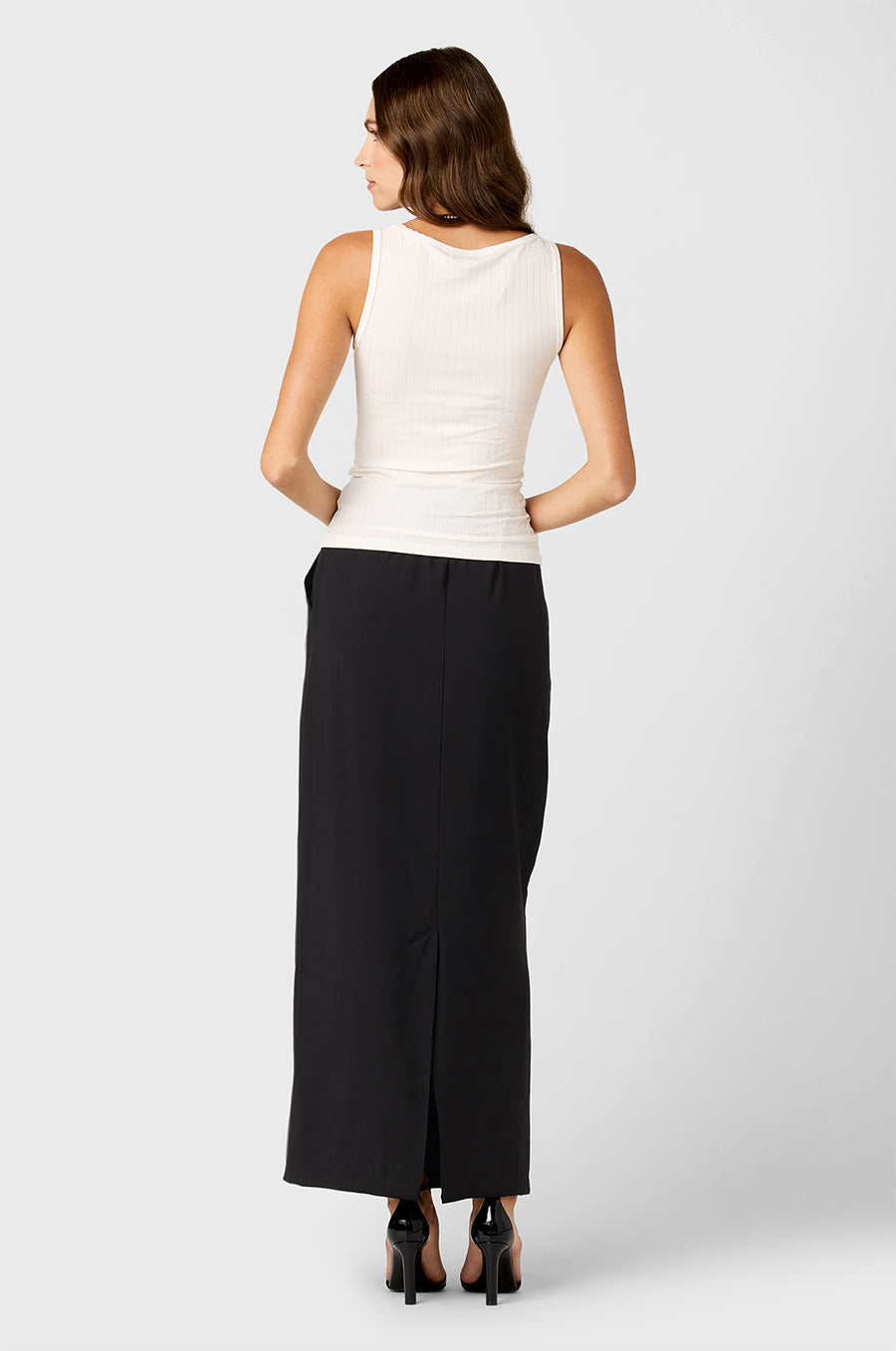 THE TROUSER SKIRT IN BLACK