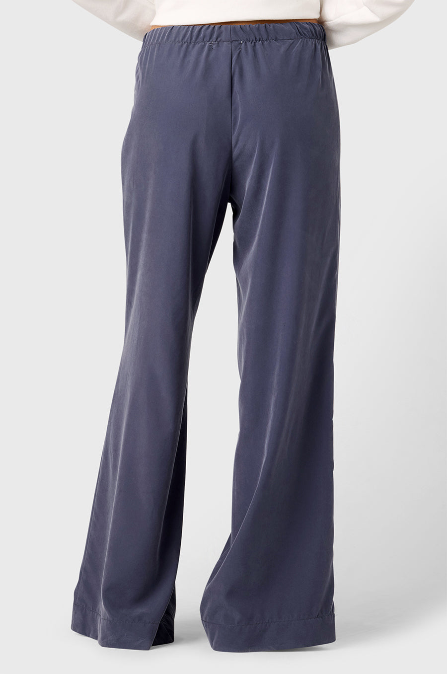 SILKY WIDE LEG PANT IN WASHED STEEL